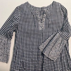 St. John’s Bay three quarter sleeve shirt. Looks great with a pair of jeans.